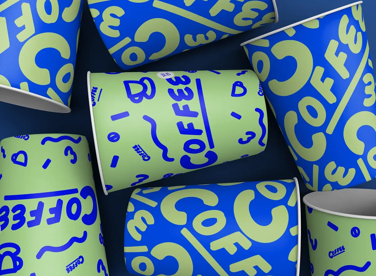 Copos personalizados com estampa colorida